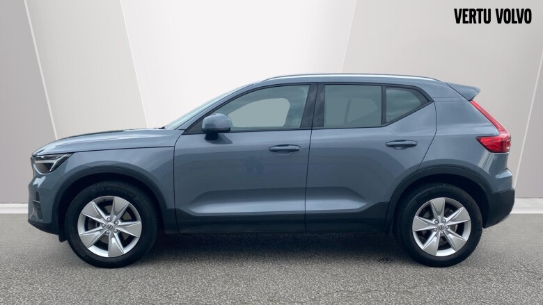 Volvo XC40 2.0 B3P Core 5dr Auto Petrol Estate